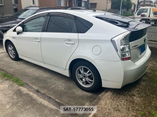 Toyota PRIUS 2011-07 7878932-2