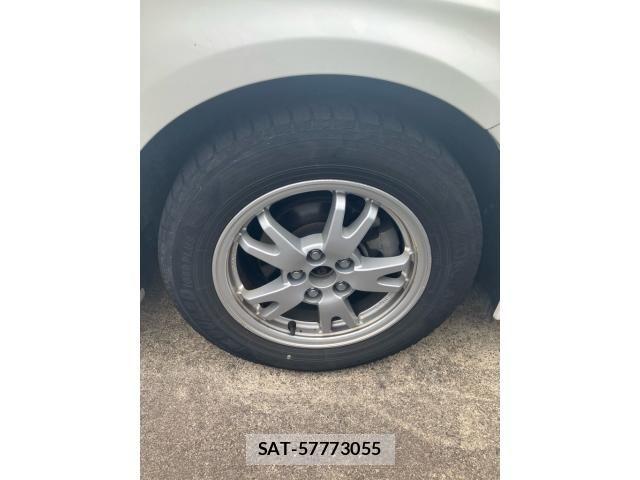 Toyota PRIUS 2011-07 7878932-7
