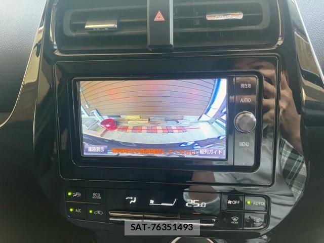 Toyota PRIUS 2018-03 7878867-16