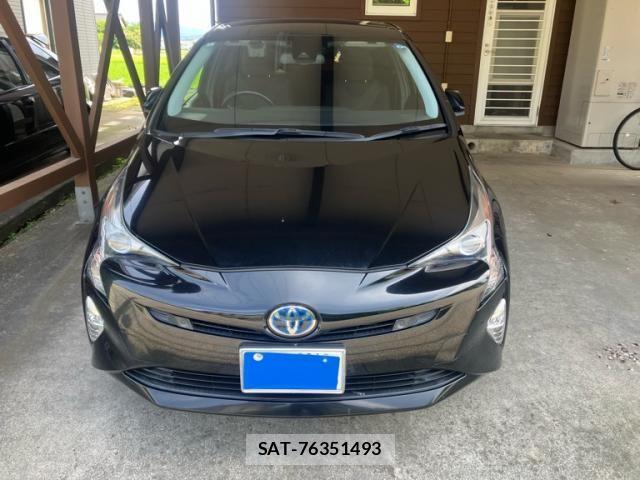 Toyota PRIUS 2018-03 7878867-1
