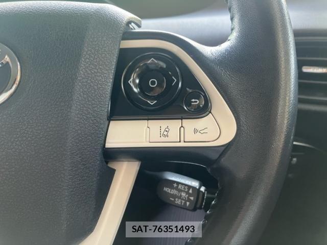 Toyota PRIUS 2018-03 7878867-20