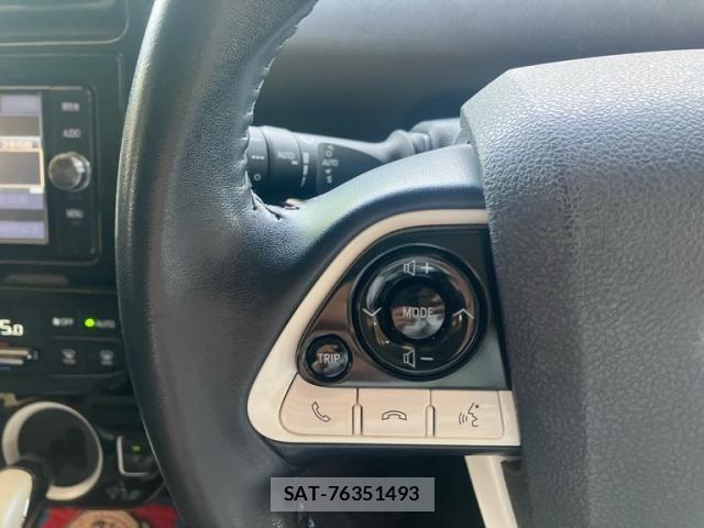 Toyota PRIUS 2018-03 7878867-21