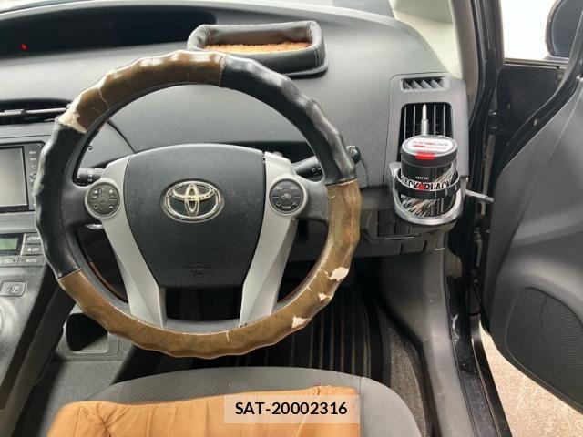 Toyota PRIUS 2011-11 7878914-11