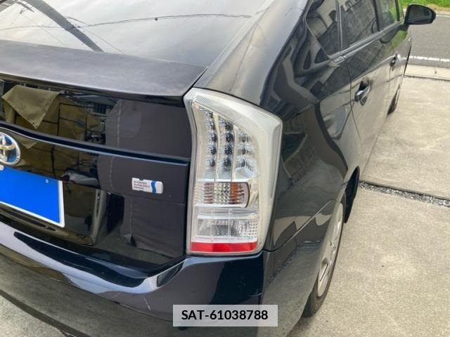 Toyota PRIUS 2011-09 7878940-3