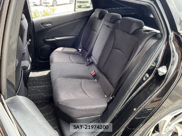 Toyota PRIUS 2018-10 7878831-12
