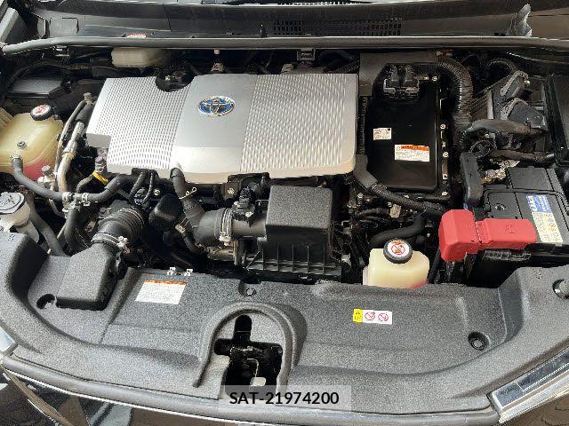 Toyota PRIUS 2018-10 7878831-27