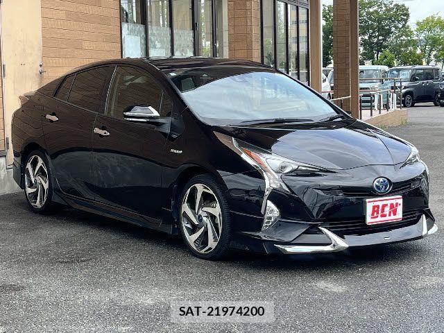 Toyota PRIUS 2018-10 7878831-6