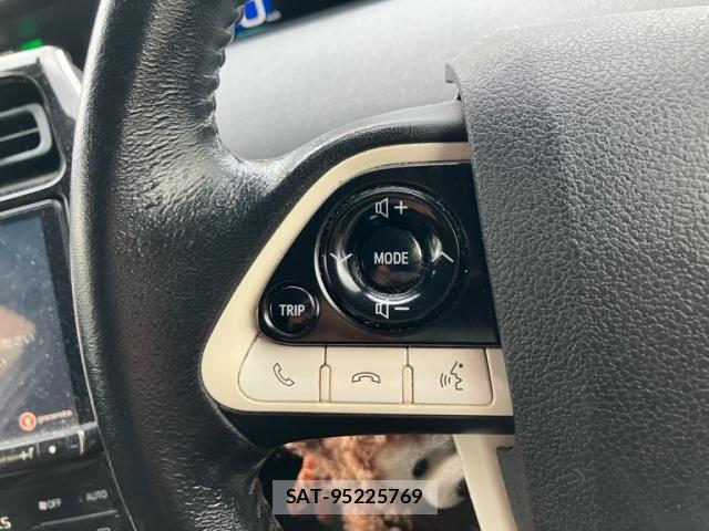 Toyota PRIUS 2016-09 7878877-18