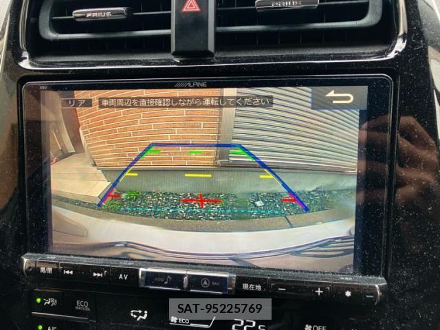 Toyota PRIUS 2016-09 7878877-21