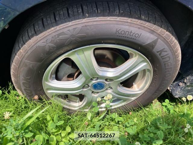 Toyota PRIUS 2010-10 7878930-7