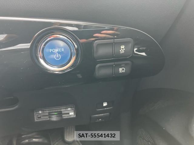 Toyota PRIUS 2016-05 7878874-16