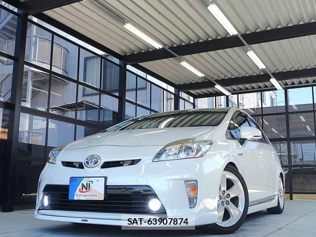 Toyota PRIUS 2014-12 7878889-2