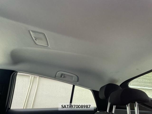Toyota PRIUS 2017-12 7878865-10