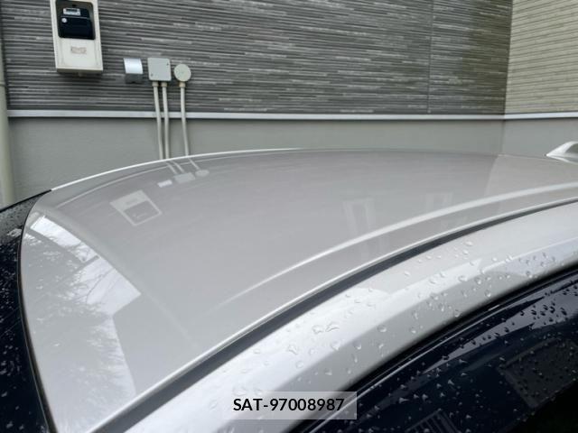 Toyota PRIUS 2017-12 7878865-15