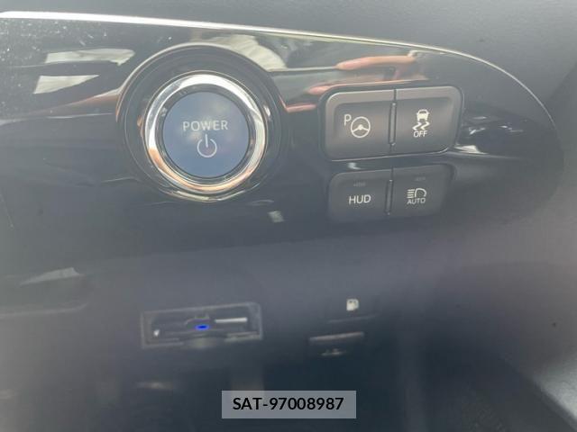 Toyota PRIUS 2017-12 7878865-19