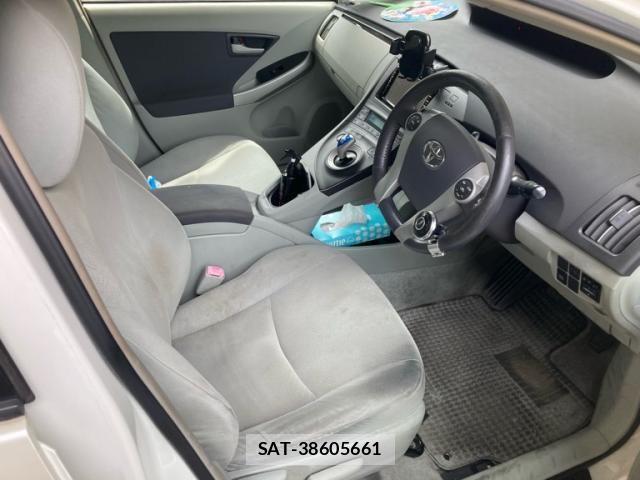 Toyota PRIUS 2009-11 7878907-10