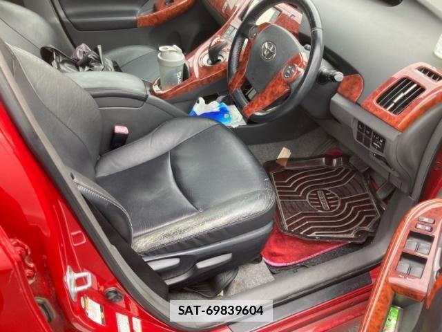 Toyota PRIUS 2011-08 7878912-15