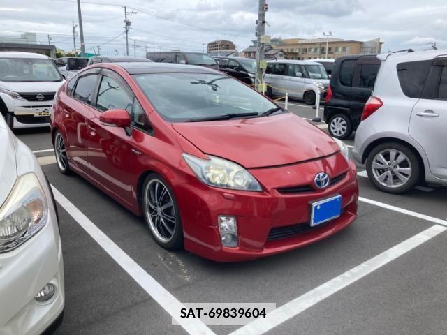 Toyota PRIUS 2011-08 7878912-1