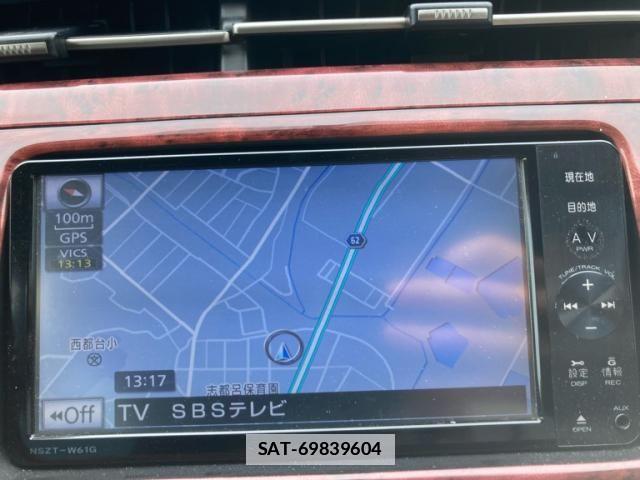 Toyota PRIUS 2011-08 7878912-24