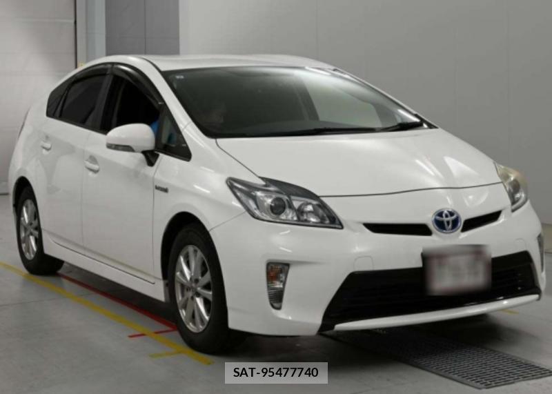 Toyota PRIUS 2015-03 7329467-5