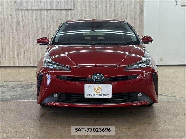 Toyota PRIUS 2019-03 7878860-13