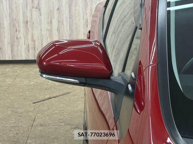 Toyota PRIUS 2019-03 7878860-25