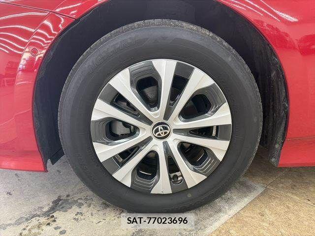 Toyota PRIUS 2019-03 7878860-28