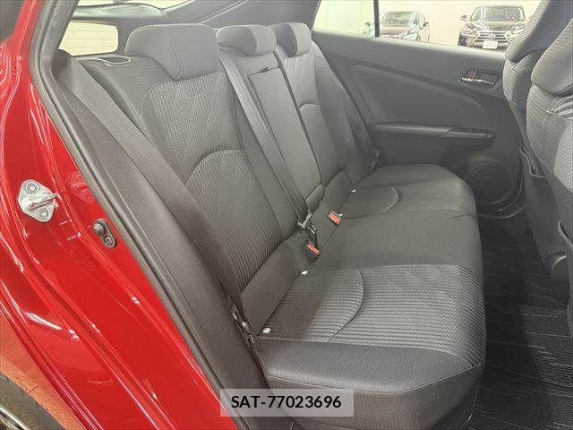 Toyota PRIUS 2019-03 7878860-7