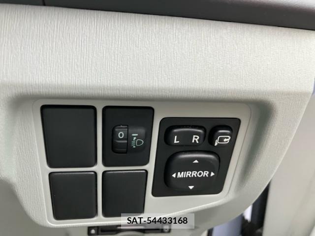 Toyota PRIUS 2011-05 7878936-13