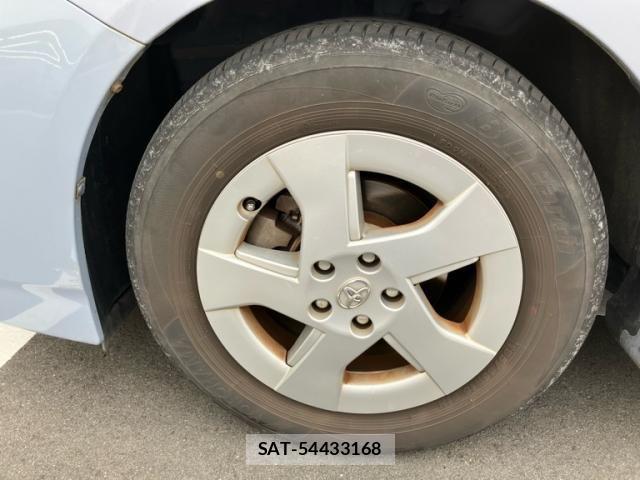 Toyota PRIUS 2011-05 7878936-6