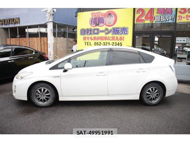 Toyota PRIUS 2010-12 7878885-10