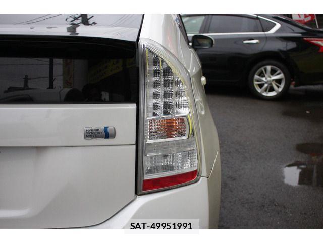 Toyota PRIUS 2010-12 7878885-16