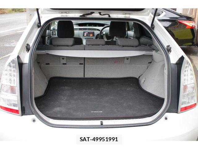 Toyota PRIUS 2010-12 7878885-17