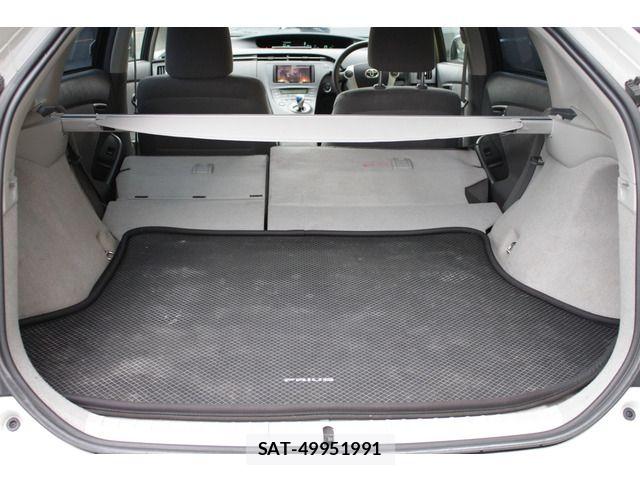 Toyota PRIUS 2010-12 7878885-18