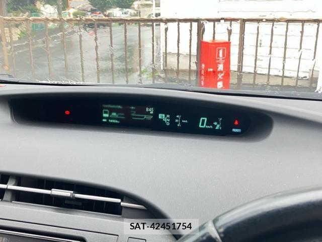 Toyota PRIUS 2009-08 7878941-10