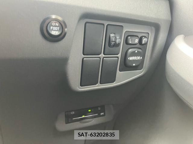 Toyota PRIUS 2009-08 7878935-19