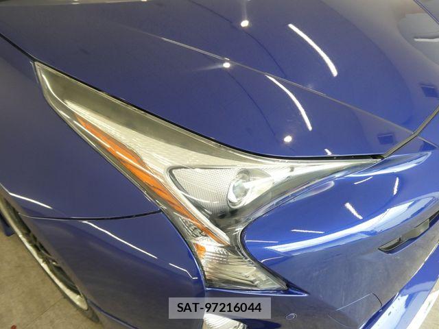 Toyota PRIUS 2018-08 7878863-6