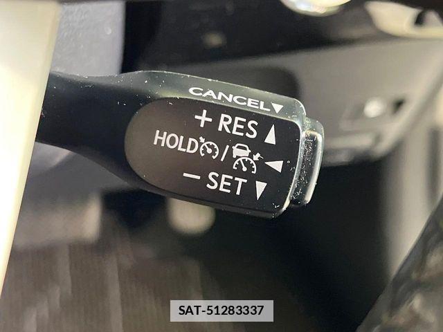 Toyota PRIUS 2017-06 7878851-6