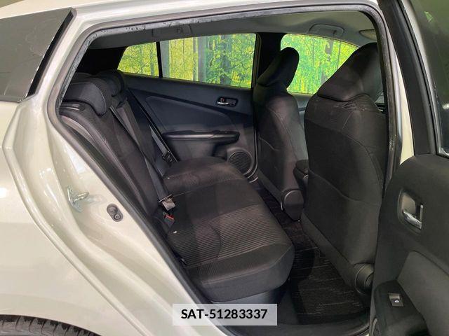 Toyota PRIUS 2017-06 7878851-8