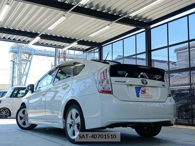 Toyota PRIUS 2010-12 7878904-16