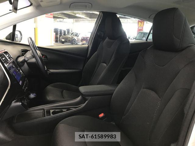 Toyota PRIUS 2020-09 7878839-13