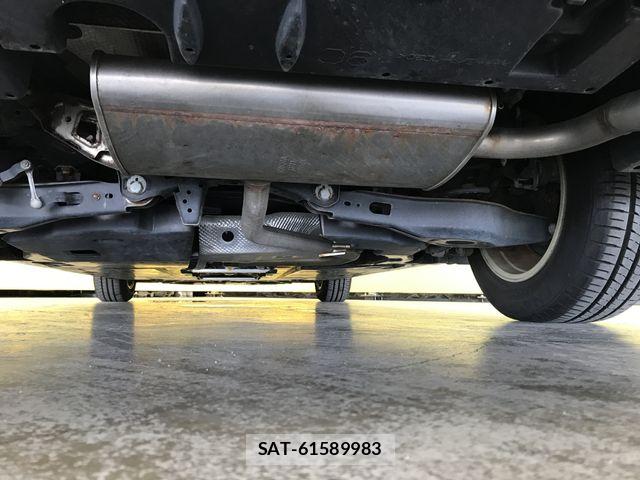 Toyota PRIUS 2020-09 7878839-29