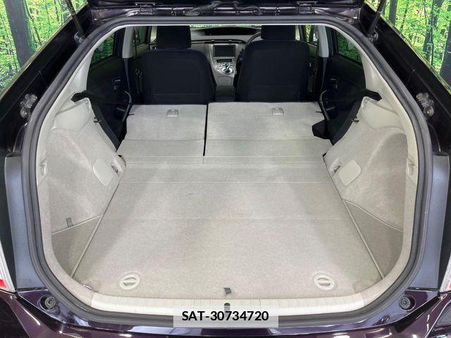 Toyota PRIUS 2012-07 7878886-9