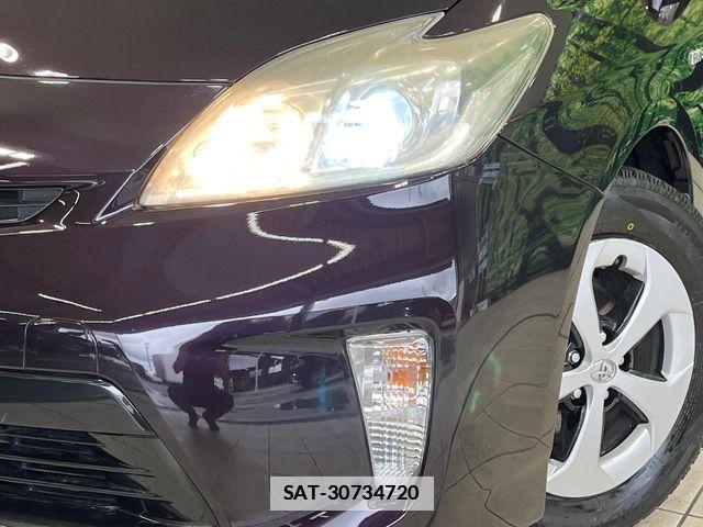 Toyota PRIUS 2012-07 7878886-11