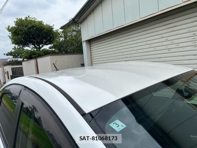 Toyota PRIUS 2012-02 7878915-9