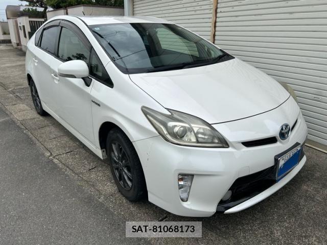 Toyota PRIUS 2012-02 7878915-1