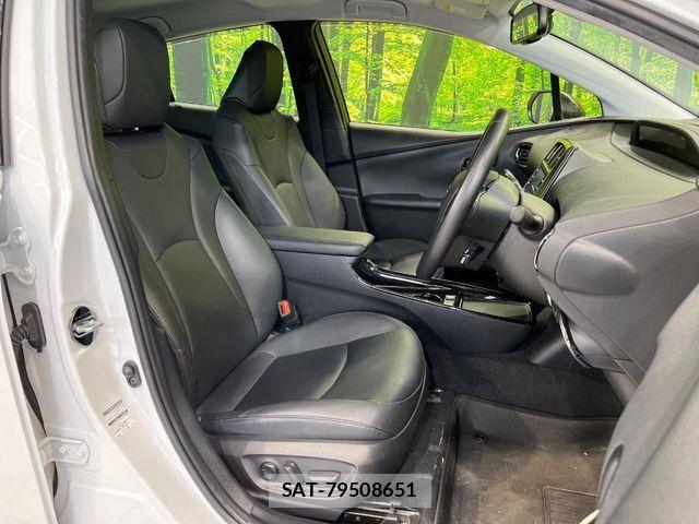 Toyota PRIUS 2021-01 7878828-7