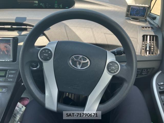 Toyota PRIUS 2009-07 7903254-19
