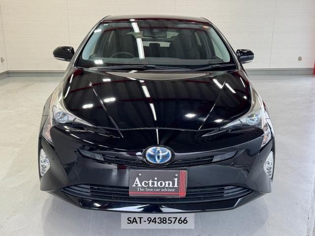 Toyota PRIUS 2016-02 7903245-2
