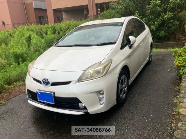 Toyota PRIUS 2014-01 7903250-2